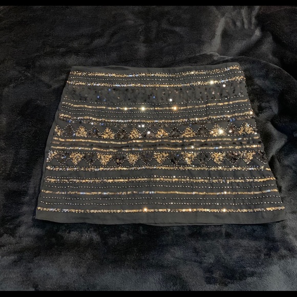 Skirt - Picture 1 of 1